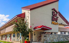 Red Roof Inn Plus+ Nashville North Goodlettsville